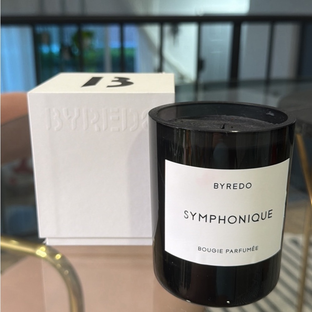 Byredo Symphonique Black Scented Candle